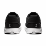 On Running Cloud 6 Black/White