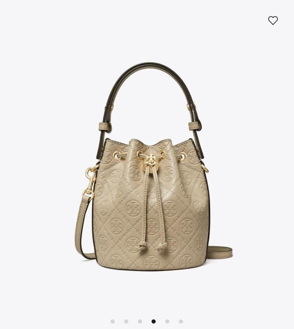Tory Burch T MONOGRAM LEATHER BUCKET BAG